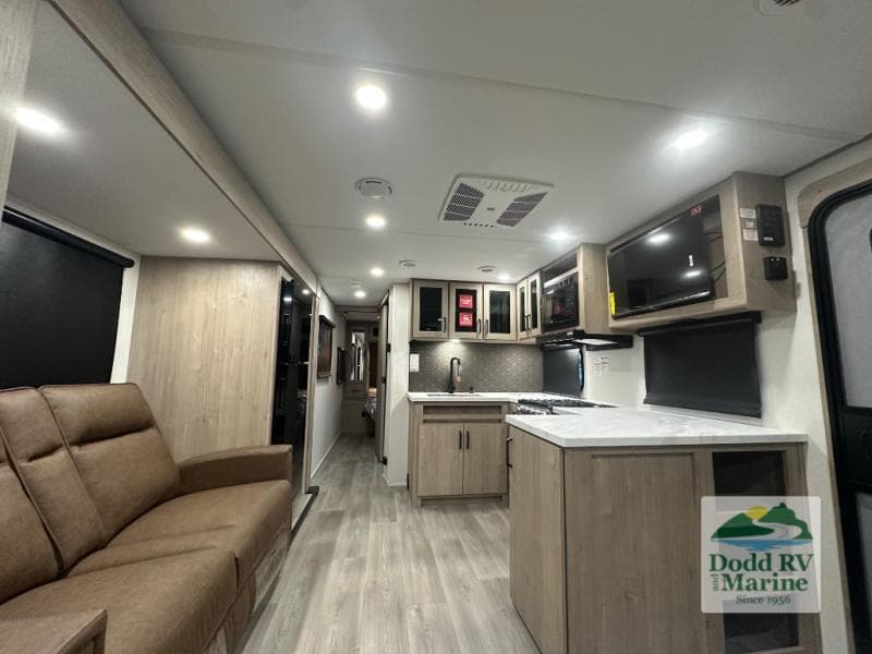 New 2026 Grand Design IMAGINE XLS 25RLE - photo - 5