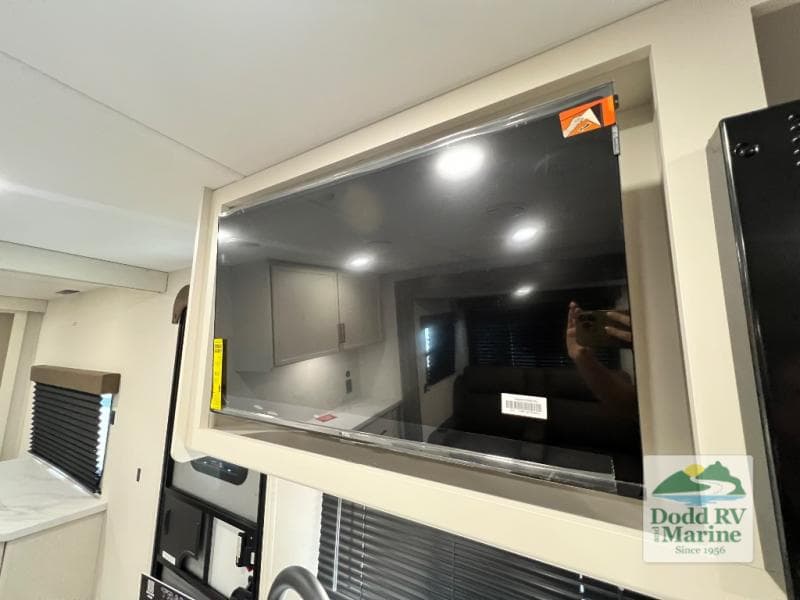 New 2027 Grand Design TRANSCEND XPLOR 345DQT - photo - 14
