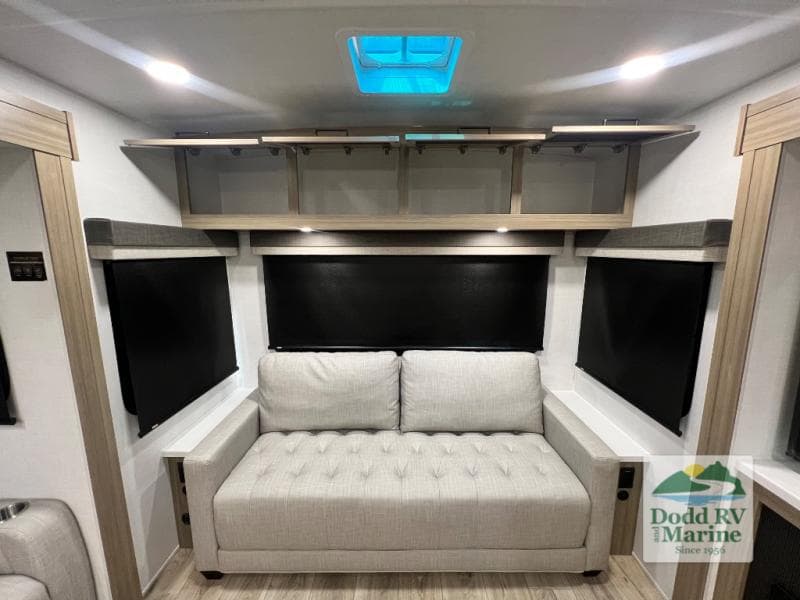 New 2027 Forest River ROCKWOOD ULTRA LITE RLT2916RL - photo - 21