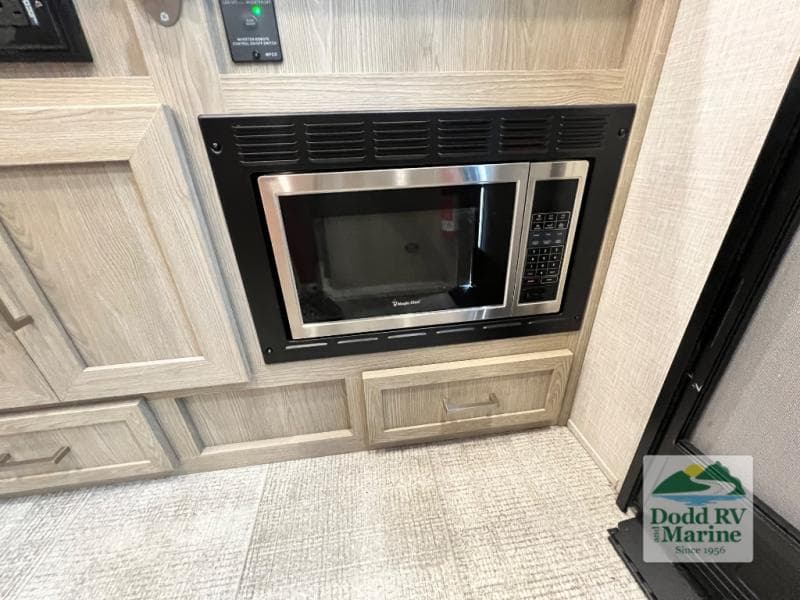 Pre-Owned 2021 Flagstaff E-PRO 15TB - photo - 13