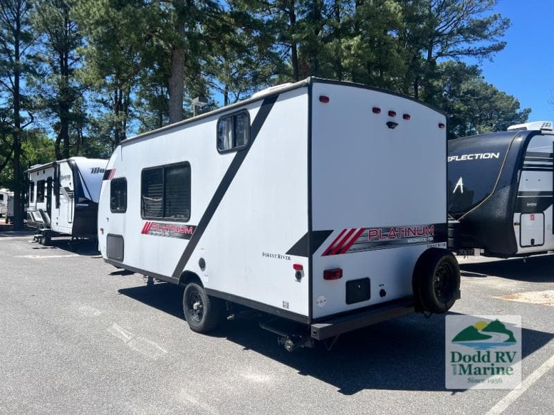 Pre-Owned 2021 Forest River WILDWOOD 177BHX - photo - 23