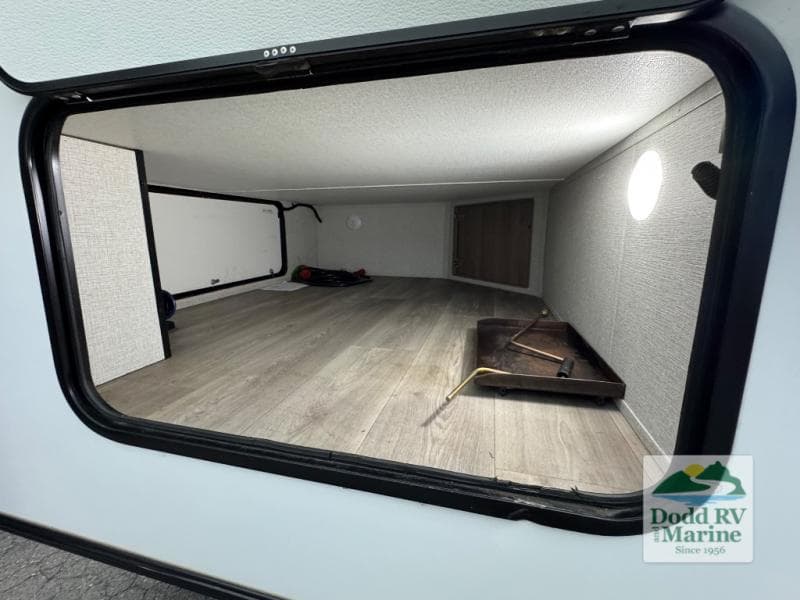 Pre-Owned 2024 Grand Design IMAGINE 15BH - photo - 20