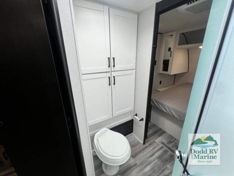 Pre-Owned 2026 Jayco JAY FLIGHT 262RLS - photo - 22