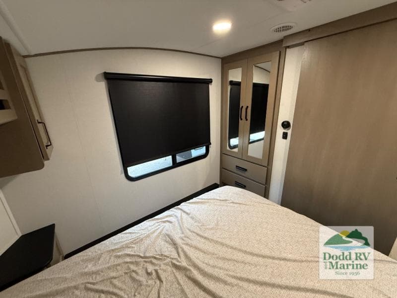 New 2027 Grand Design REFLECTION 150 SERIES 260RD - photo - 28