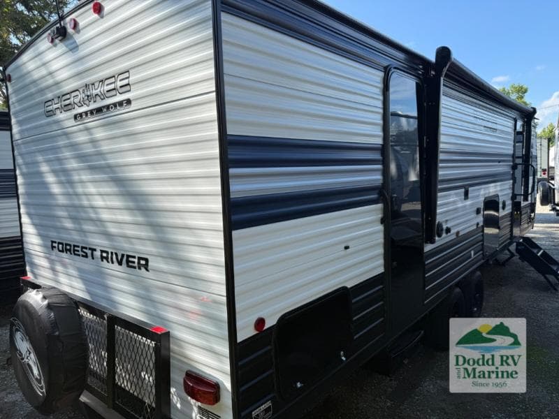 2027 Forest River CHEROKEE GREY WOLF 27GH-94 Photo in Yorktown VA 23692