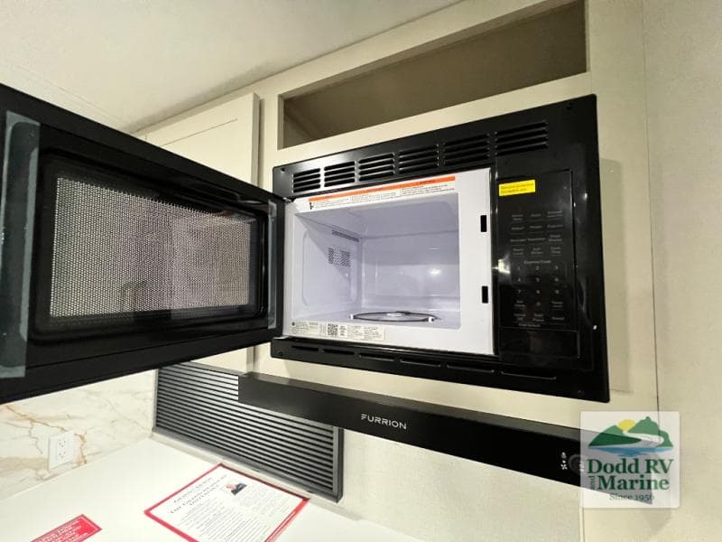 New 2027 Grand Design IMAGINE 2800BH - photo - 29