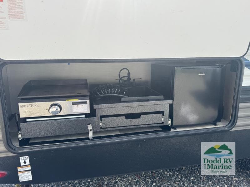 Pre-Owned 2023 Forest River 25BHSC PUMA - photo - 22