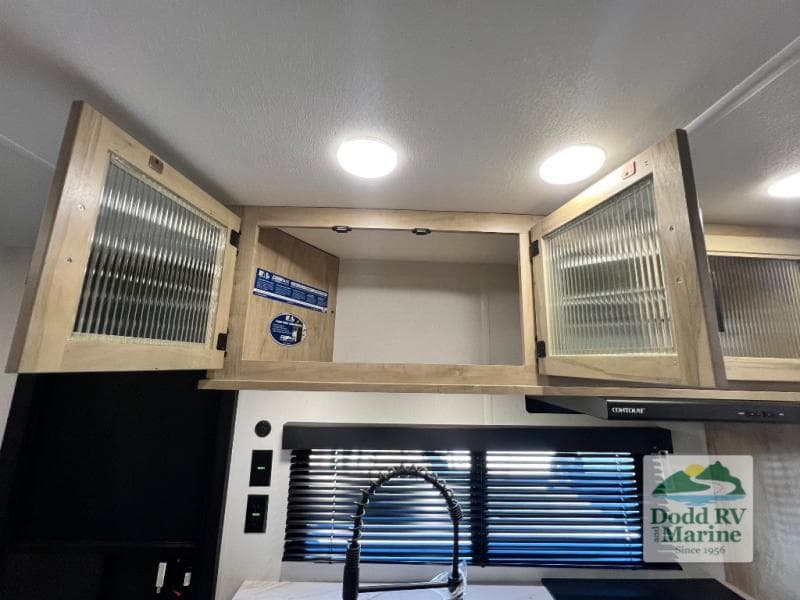 New 2027 Forest River CHEROKEE 26KF - photo - 28