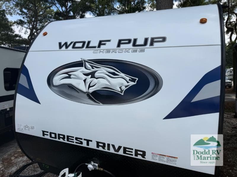 New 2027 Forest River CHEROKEE WOLF PUP 17LP - photo - 42
