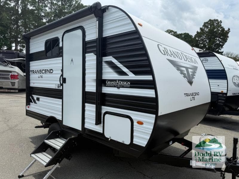 2027 Grand Design TRANSCEND LITE 121RBL Photo in Yorktown VA 23692