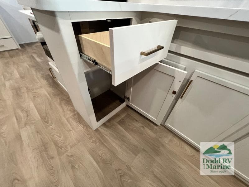 New 2027 Grand Design TRANSCEND XPLOR 285RKT - photo - 36