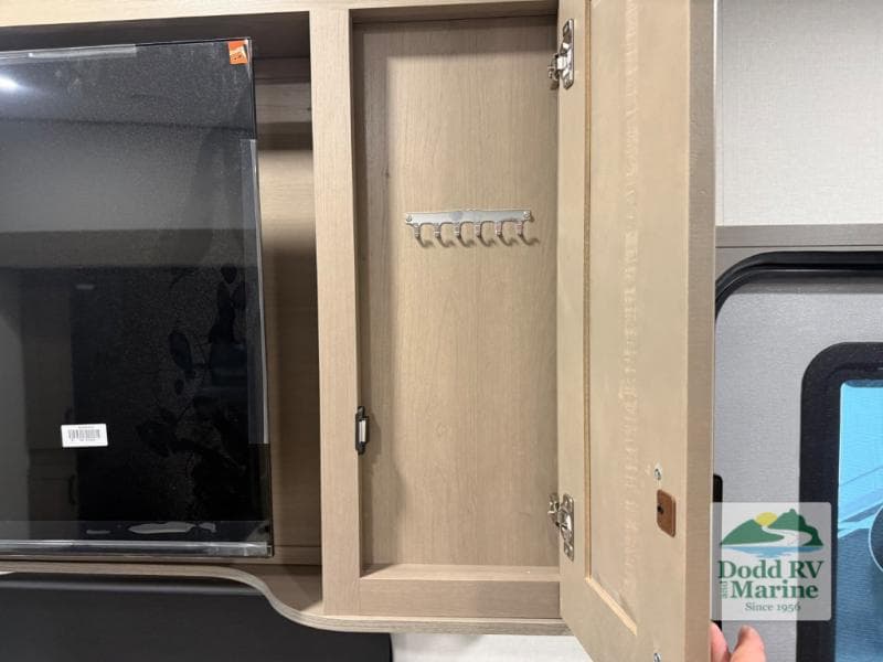 New 2027 Grand Design REFLECTION 150 SERIES 260RD - photo - 19