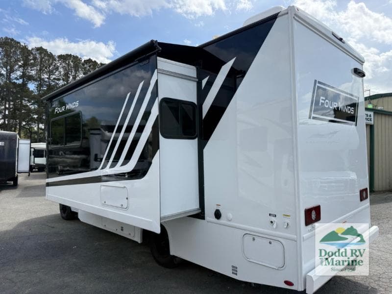 2026 Thor Motor Coach FOUR WINDS 24LT Photo in Yorktown VA 23692