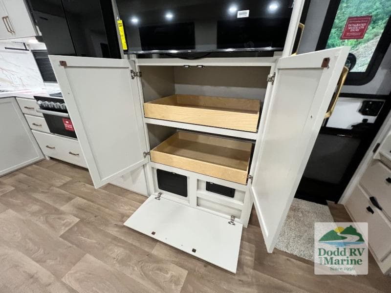 New 2027 Grand Design IMAGINE 2800BH - photo - 18
