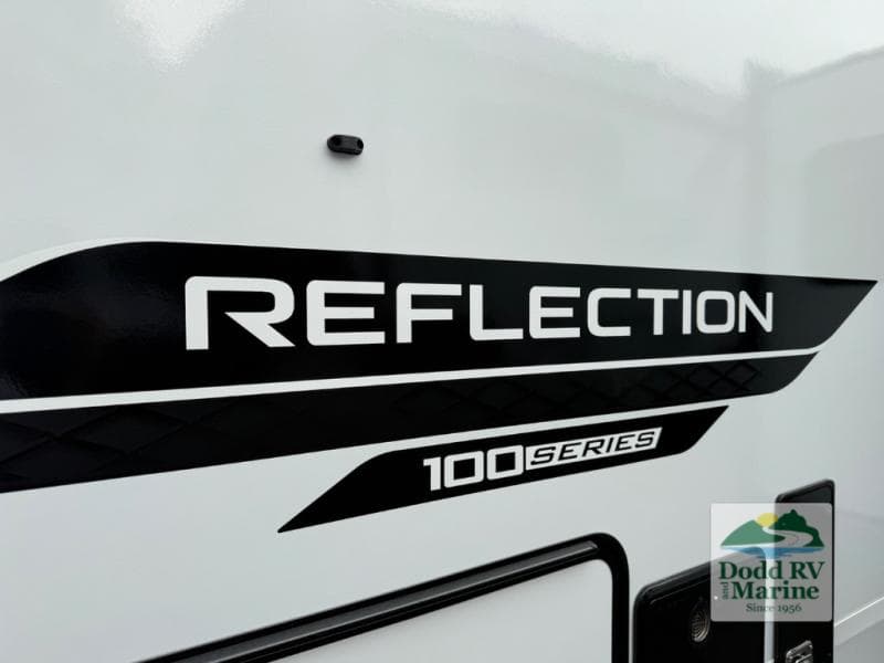 New 2026 Grand Design REFLECTION 100 SERIES 27BH - photo - 48