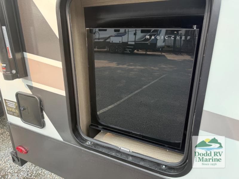 New 2026 Forest River ROCKWOOD SIGNATURE 8263MBR - photo - 40