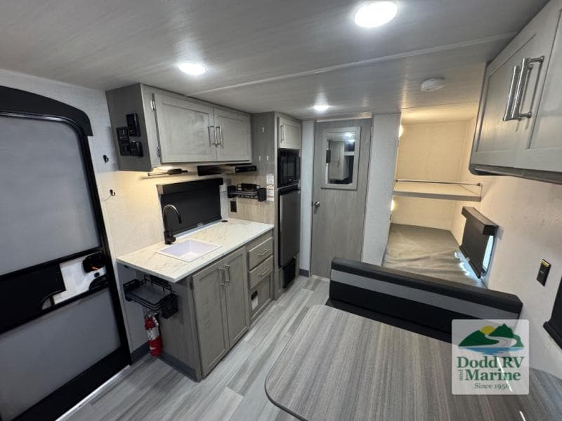 2024 Keystone SPRINGDALE 1800BH Photo in Yorktown VA 23692
