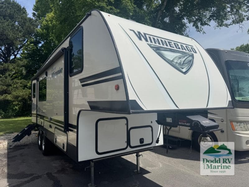 2020 Winnebago MICRO MINNIE 2405RG Photo in Yorktown VA 23692