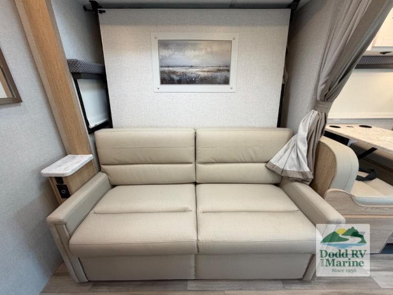 New 2026 Thor Motor Coach FOUR WINDS 24LT - photo - 38