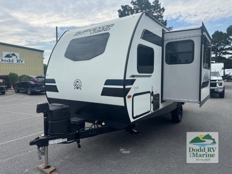 Pre-Owned 2024 Forest River SURVEYOR LEGEND 19BHLE - photo - 16