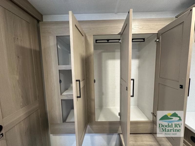 New 2026 Forest River ROCKWOOD MINI LITE 2515S - photo - 29