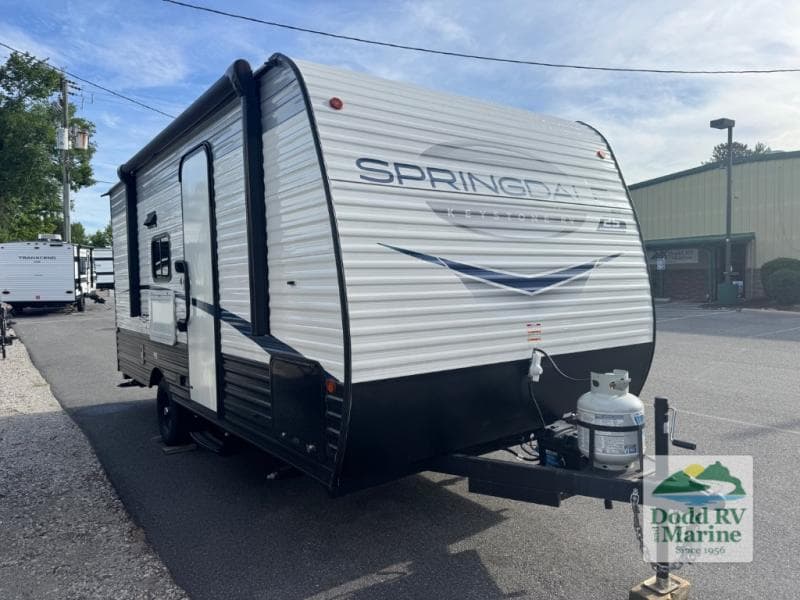 2024 Keystone SPRINGDALE 1800BH Photo in Yorktown VA 23692