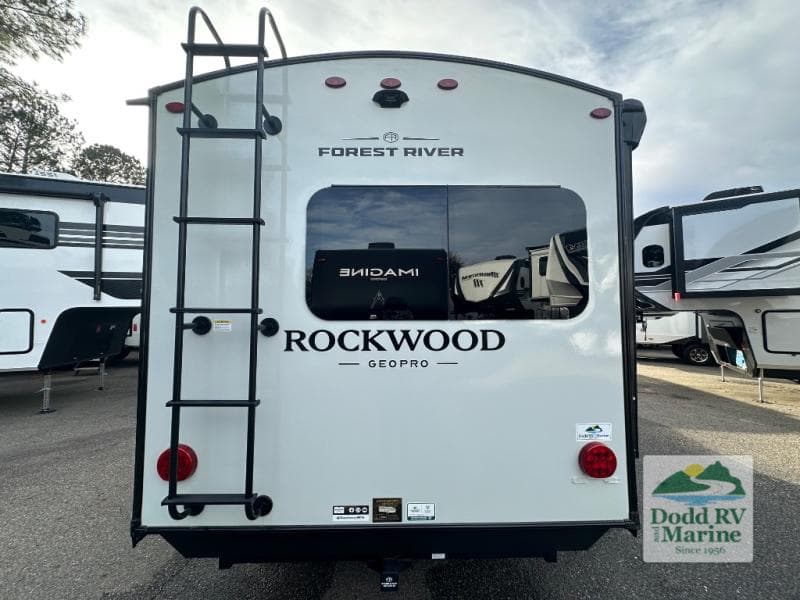 New 2026 Forest River ROCKWOOD GEO PRO 19RL - photo - 31