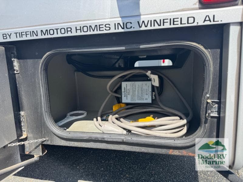 Pre-Owned 2019 Tiffin Wayfarer 24TW - photo - 35