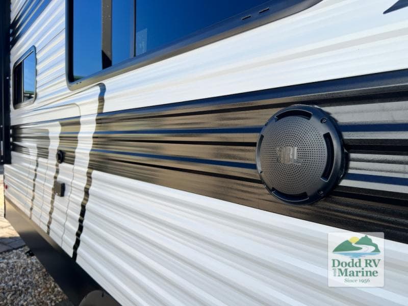 New 2027 Grand Design MOMENTUM MAV 27MAV - photo - 38