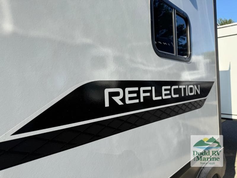 New 2027 Grand Design REFLECTION 311BHS - photo - 7