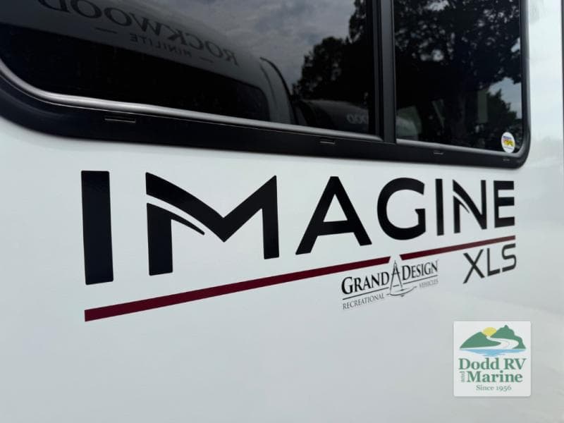 New 2027 Grand Design IMAGINE XLS 22RBE - photo - 33