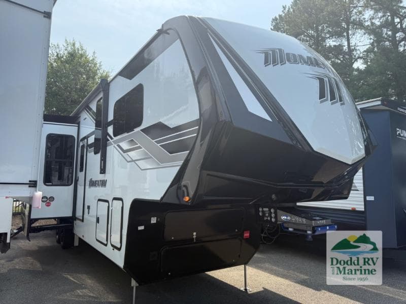 2026 Grand Design MOMENTUM 351MS Photo in Yorktown VA 23692