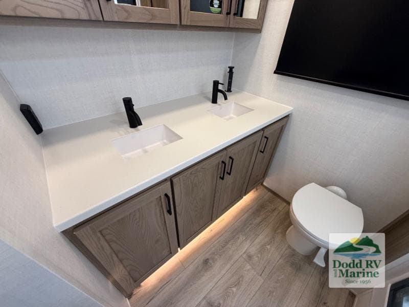 New 2026 Forest River ROCKWOOD SIGNATURE 8263MBR - photo - 28