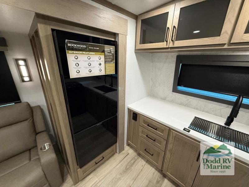 New 2026 Forest River ROCKWOOD SIGNATURE 8263MBR - photo - 8