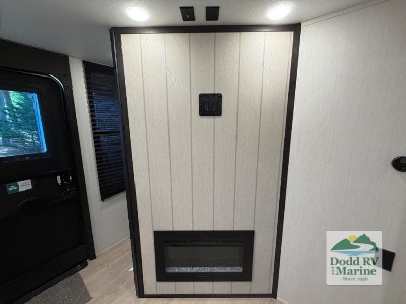 New 2026 Forest River CHEROKEE GREY WOLF 29NM-94 - photo - 15