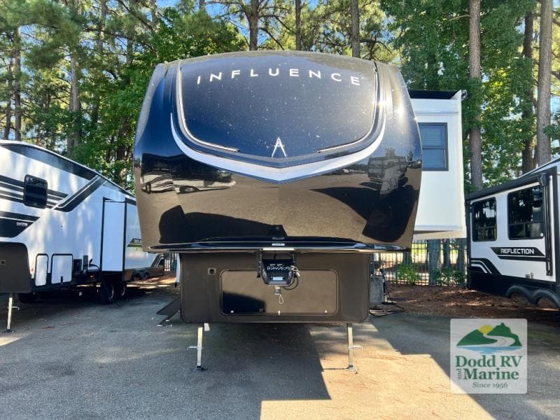 New 2027 Grand Design SOLITUDE INFLUENCE 3003RL - photo - 55