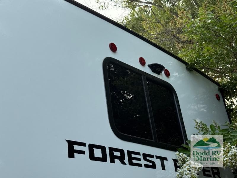 New 2027 Forest River PUMA TRACKS 3150TBSS - photo - 45