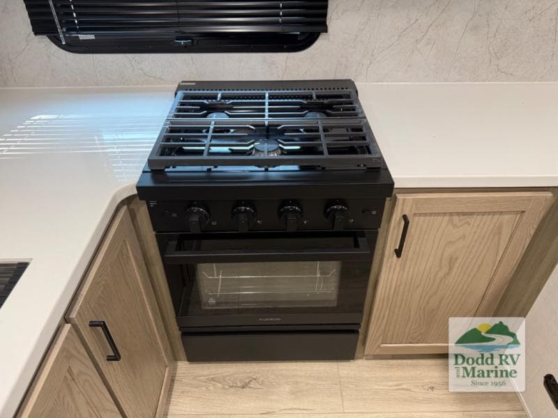 New 2026 Forest River ROCKWOOD SIGNATURE 8263MBR - photo - 13