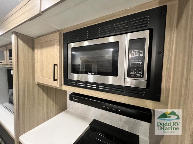 New 2027 Forest River ROCKWOOD ULTRA LITE RLT2916RL - photo - 12