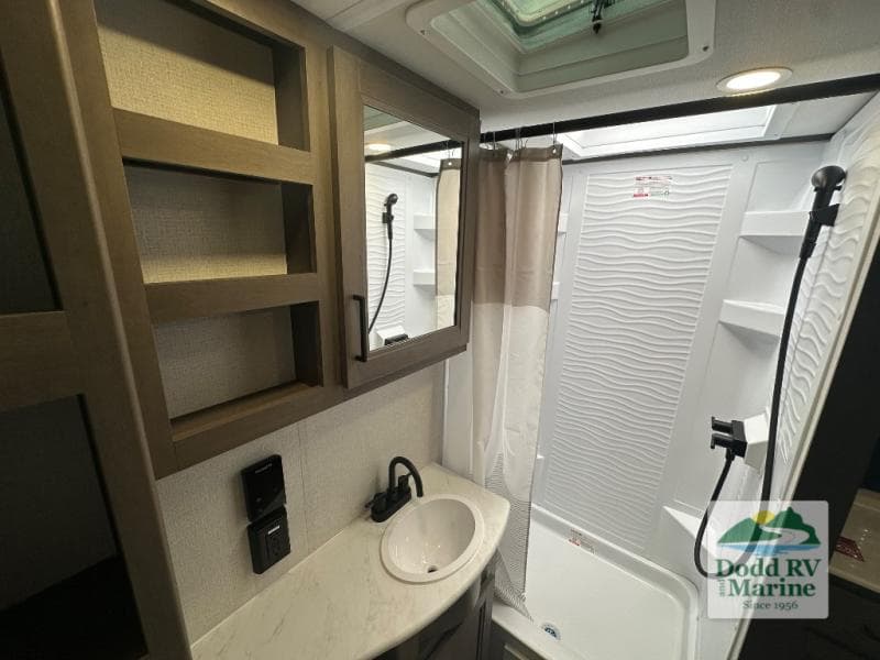 New 2026 Grand Design TRANSCEND XPLOR 25MLX - photo - 35