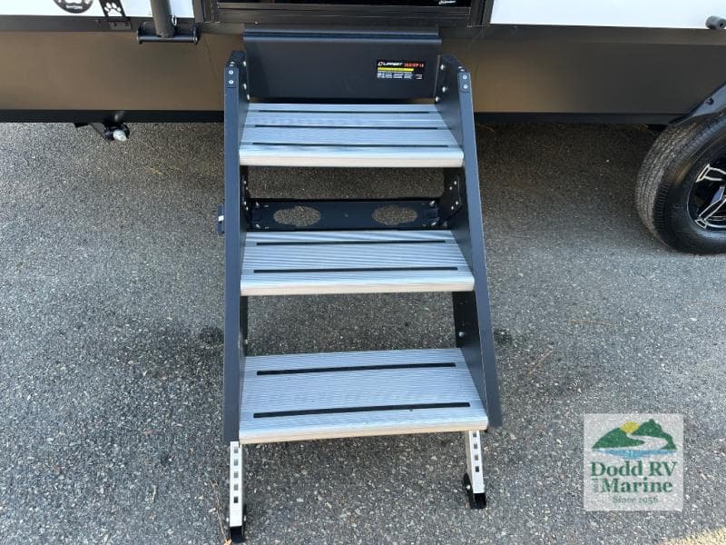 New 2026 Grand Design TRANSCEND 245RLT - photo - 45