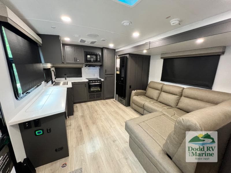 2027 Forest River ROCKWOOD ULTRA LITE 2711RK Photo in Yorktown VA 23692