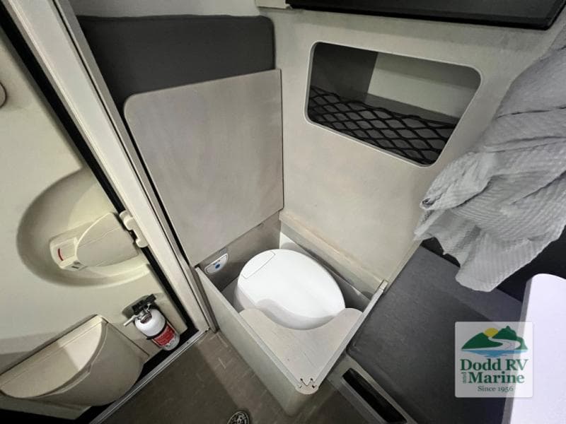 Pre-Owned 2022 Nu NuCamp 620 CIRRUS - photo - 18