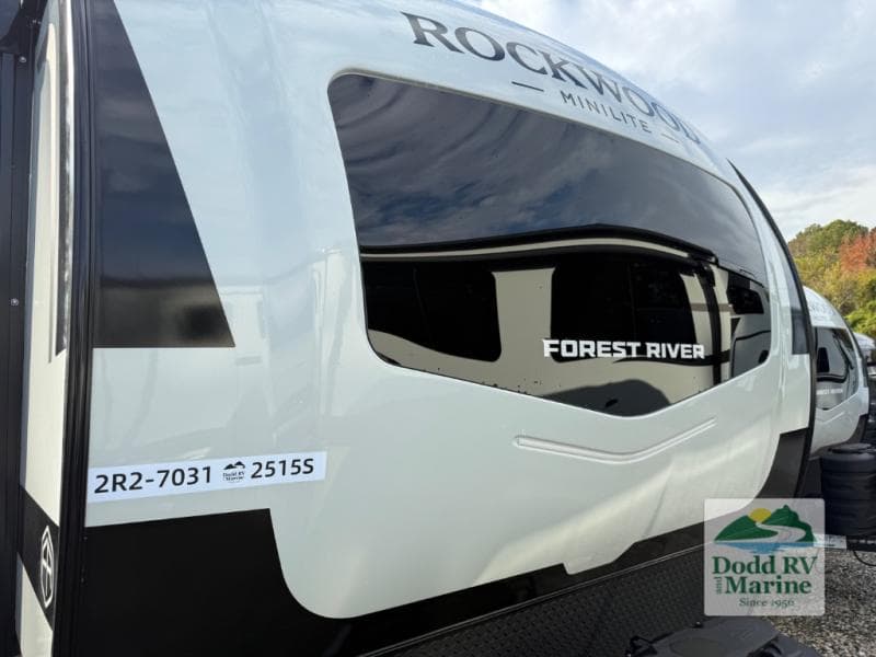 New 2026 Forest River ROCKWOOD MINI LITE 2515S - photo - 37