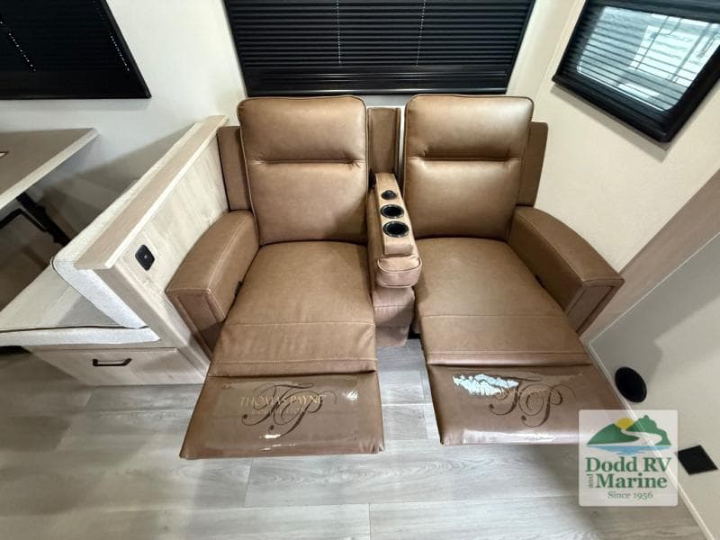 New 2026 Grand Design IMAGINE 2670MK - photo - 9