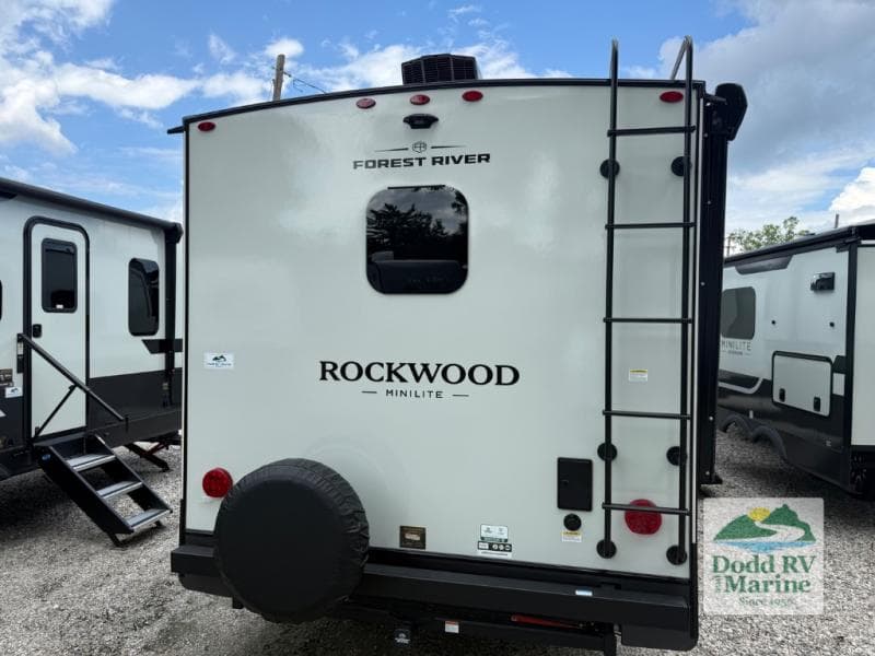 New 2027 Forest River ROCKWOOD MINI LITE 2524FBT - photo - 48