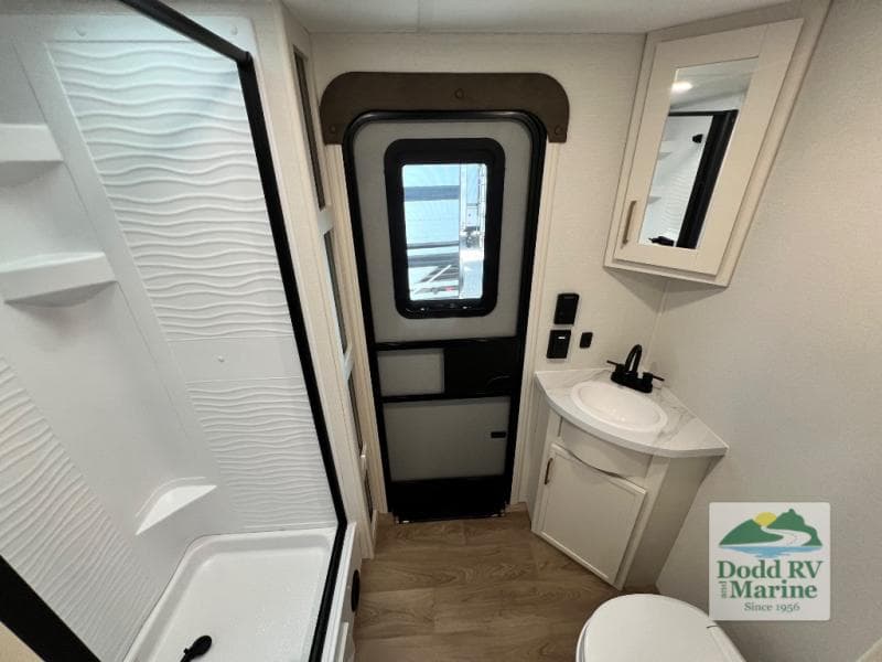 New 2027 Grand Design TRANSCEND XPLOR 345DQT - photo - 27