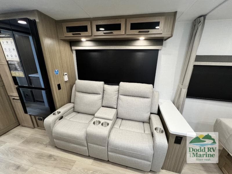 New 2027 Forest River ROCKWOOD MINI LITE 2524FBT - photo - 17