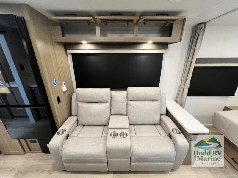 New 2027 Forest River ROCKWOOD MINI LITE 2524FBT - photo - 18