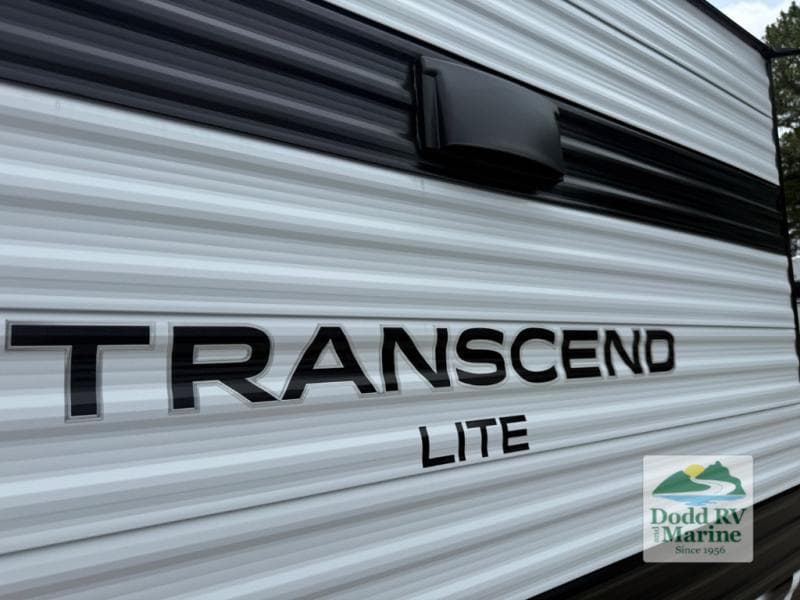 New 2027 Grand Design TRANSCEND LITE 121RBL - photo - 39